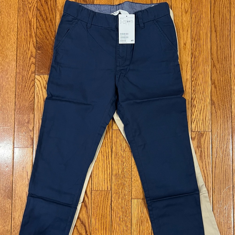 H&M Chinos (set of 2) Navy Blue and Khaki 8-9Y - Picture 4 of 16